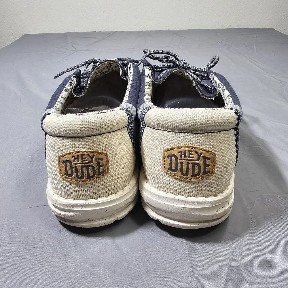 HEYDUDE Wally Navy Blue Paisley Men's Size 11 Casual Slip On Canvas Loafers